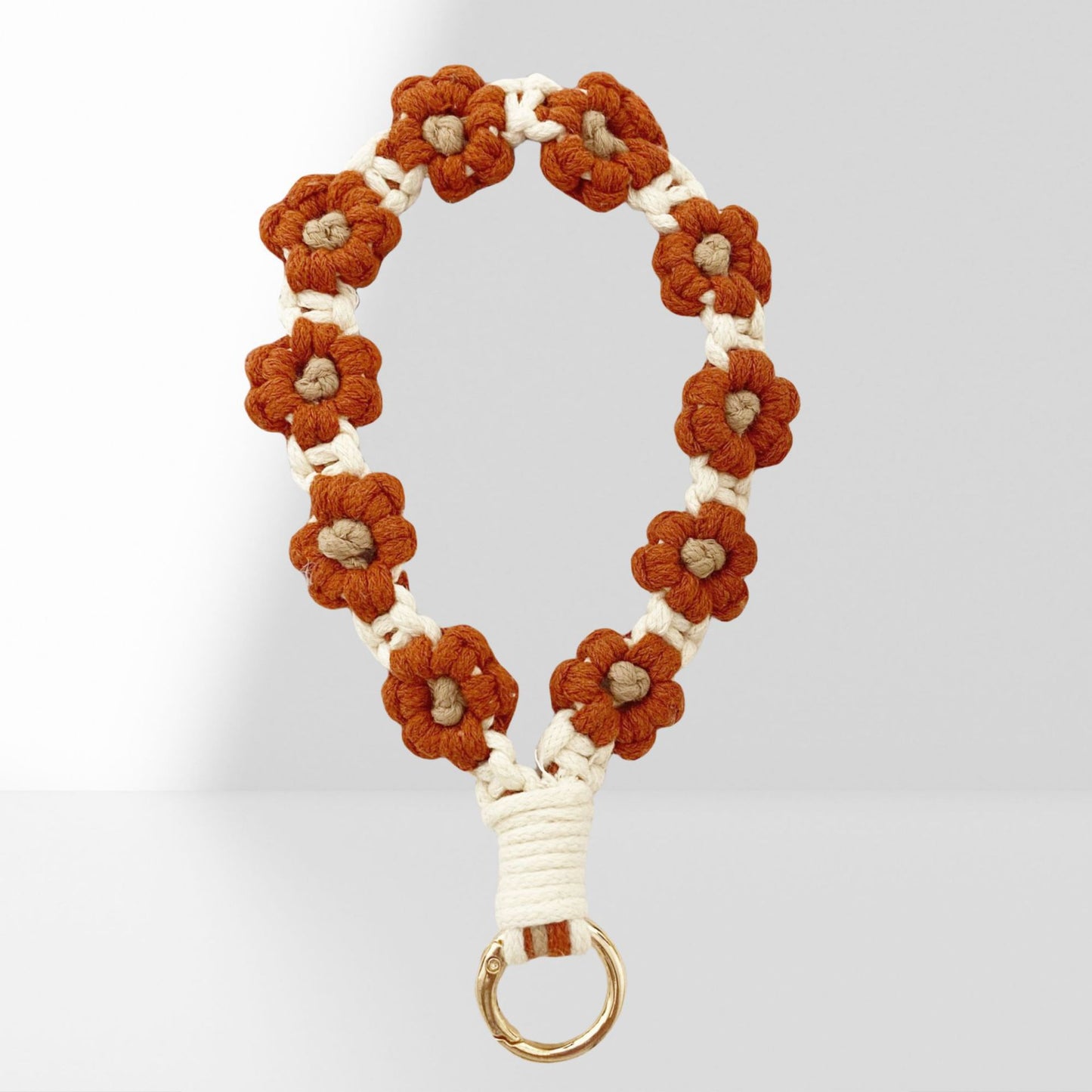 #L00015 Retro Daisy Macrame Keychain Wristlet – Boho Woven Phone Charm