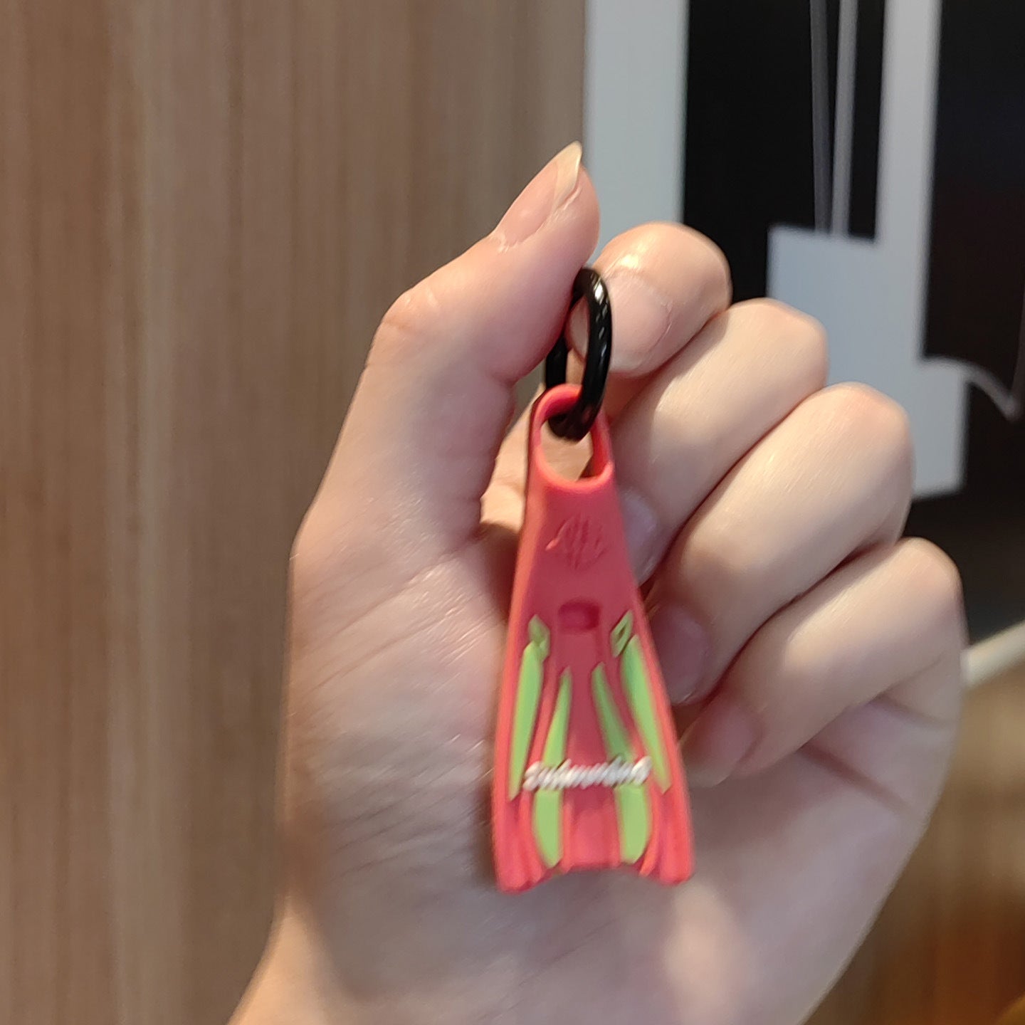#C00009 Swimming Fin Keychain Charm – Colorful Mini Flippers Accessory for Swimmers, Beach Lovers & Gifts