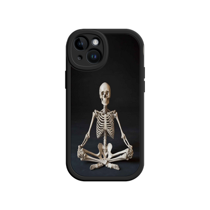 #MC0041 Factory Wholesale Meditating Skeleton iPhone 17 Case – Gothic Skelly Yoga Art, Anatomical Design, Spiritual Aesthetic