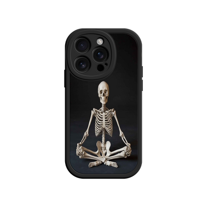#MC0041 Factory Wholesale Meditating Skeleton iPhone 17 Case – Gothic Skelly Yoga Art, Anatomical Design, Spiritual Aesthetic