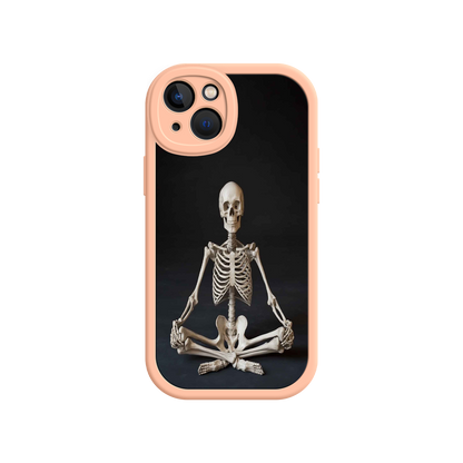 #MC0041 Factory Wholesale Meditating Skeleton iPhone 17 Case – Gothic Skelly Yoga Art, Anatomical Design, Spiritual Aesthetic