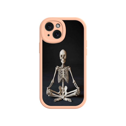 #MC0041 Factory Wholesale Meditating Skeleton iPhone 17 Case – Gothic Skelly Yoga Art, Anatomical Design, Spiritual Aesthetic