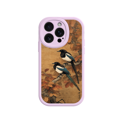Autumn-inspired phone case with traditional artwork
