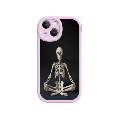 #MC0041 Factory Wholesale Meditating Skeleton iPhone 17 Case – Gothic Skelly Yoga Art, Anatomical Design, Spiritual Aesthetic