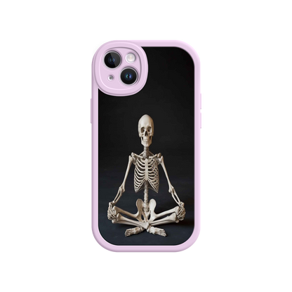 #MC0041 Factory Wholesale Meditating Skeleton iPhone 17 Case – Gothic Skelly Yoga Art, Anatomical Design, Spiritual Aesthetic