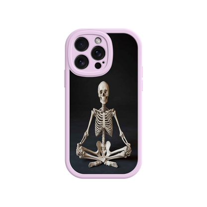 #MC0041 Factory Wholesale Meditating Skeleton iPhone 17 Case – Gothic Skelly Yoga Art, Anatomical Design, Spiritual Aesthetic