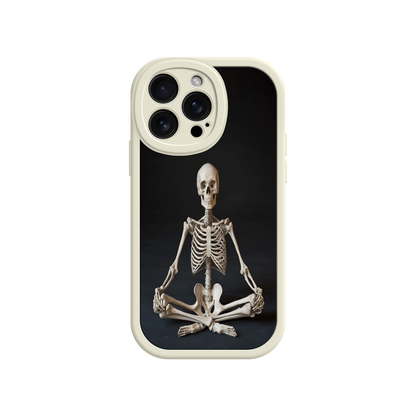 #MC0041 Factory Wholesale Meditating Skeleton iPhone 17 Case – Gothic Skelly Yoga Art, Anatomical Design, Spiritual Aesthetic